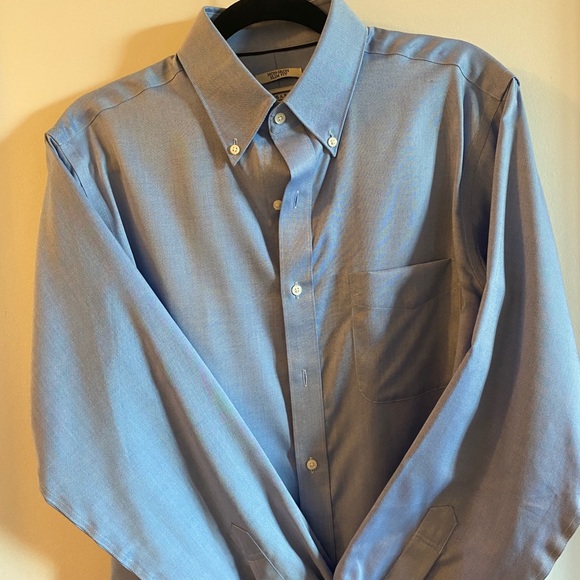 Jos A Bank Men’s Dress Shirt - Light Blue - Picture 5 of 7